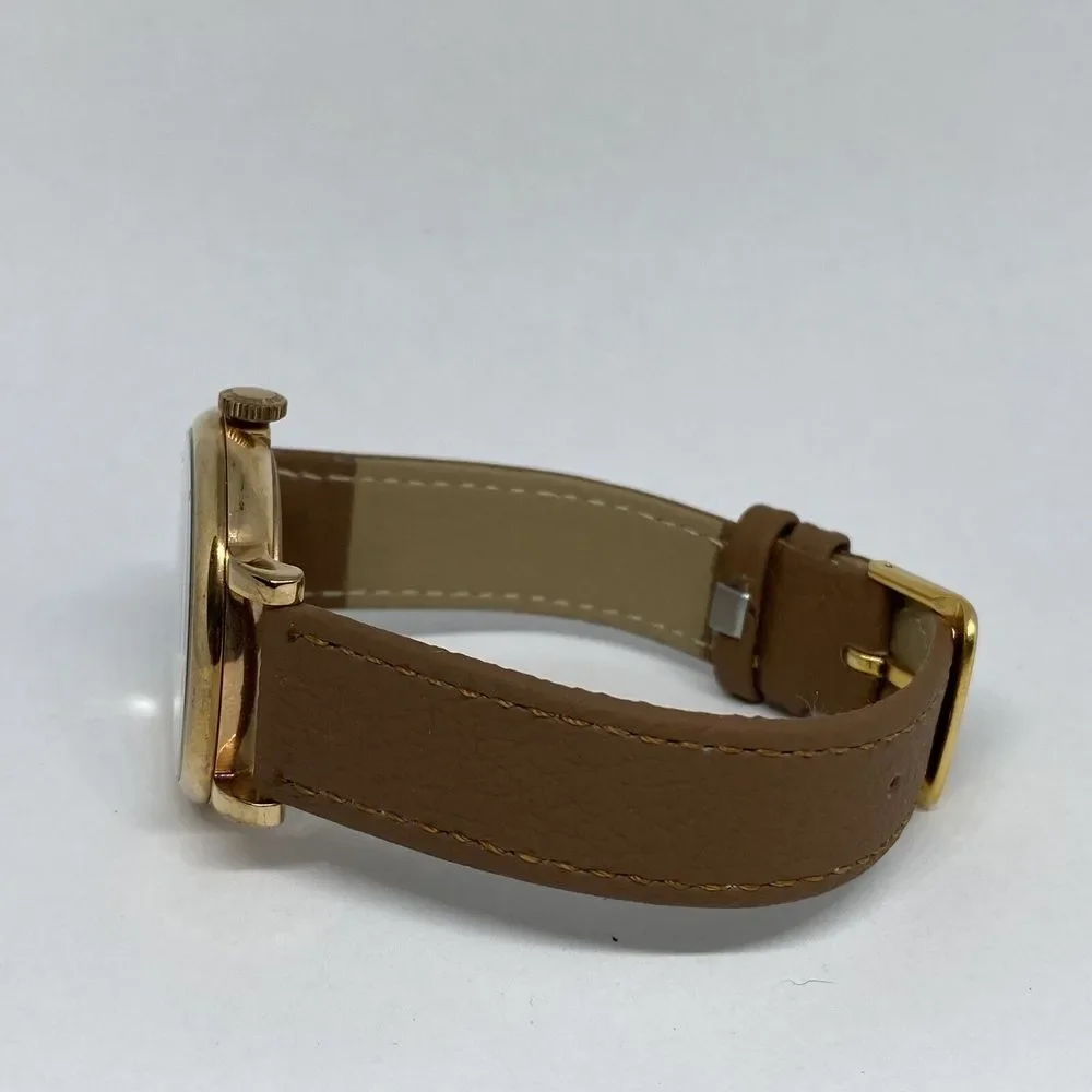 Marc By Marc Jacobs MBM3244 Womens Brown Leather Analog Dial Quartz Watch WFH103